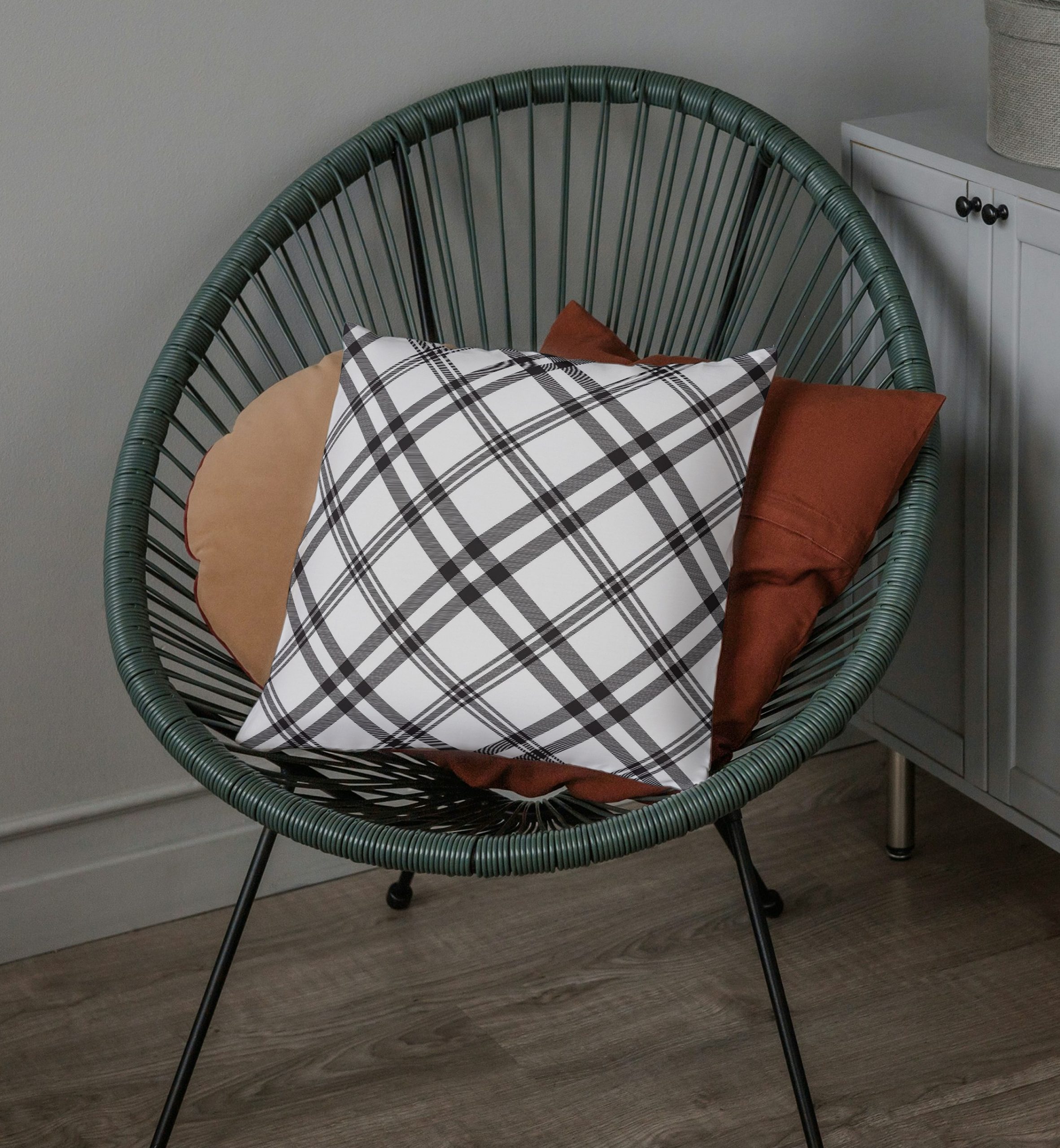 Classic Plaid Decorative Cushion