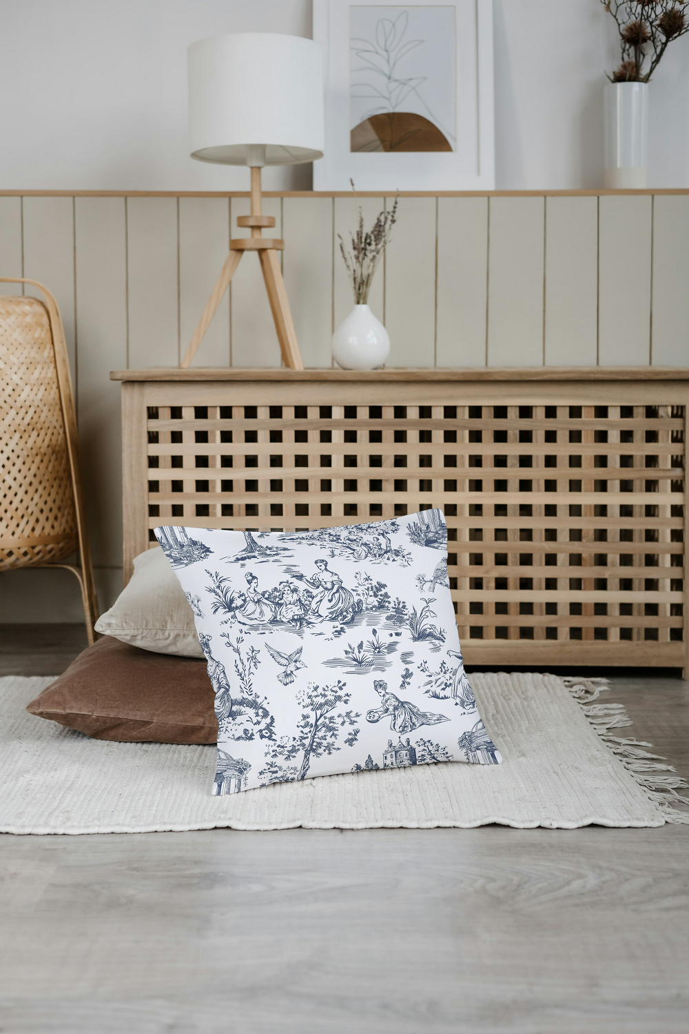 Vintage Elegance: A Classic Toile Cushion for Timeless Charm